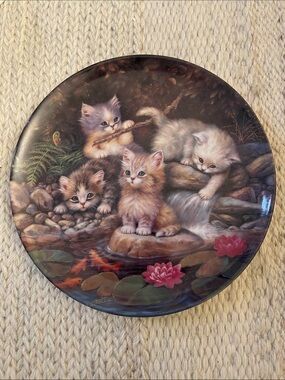 Decorative Vintage Cat Plate